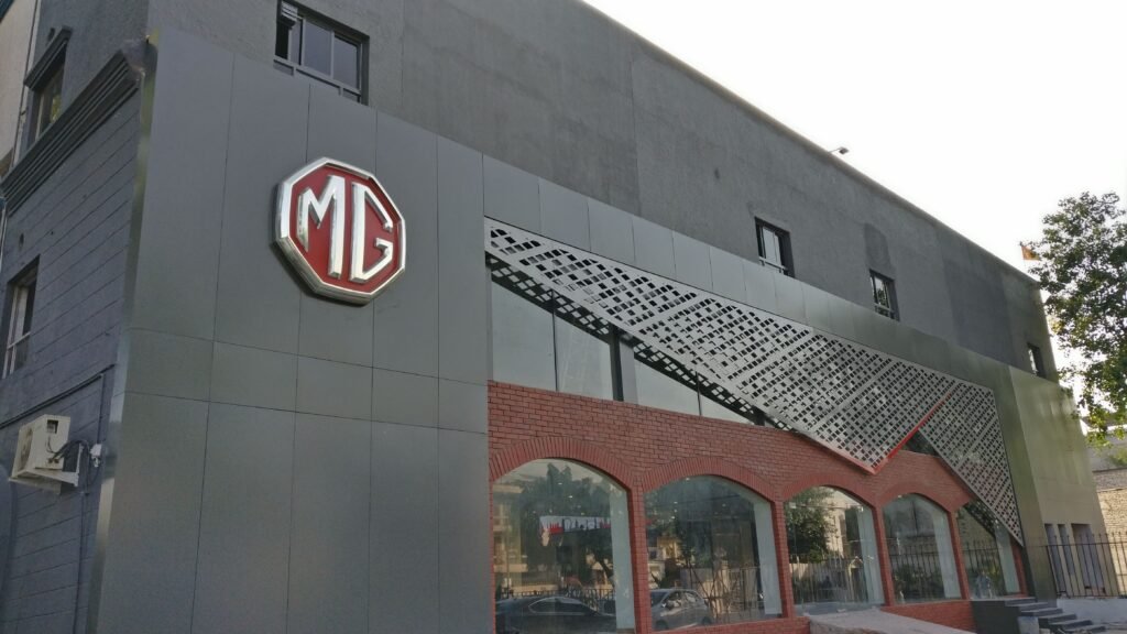 pramana-design-studio-mg-motors-3s-facility-noida-portfilo-image-1