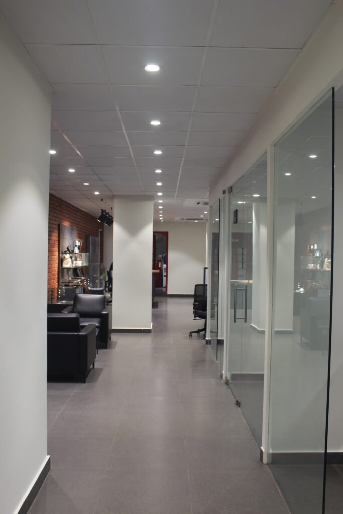 pramana-design-studio-mg-motors-3s-facility-noida-portfilo-image-18